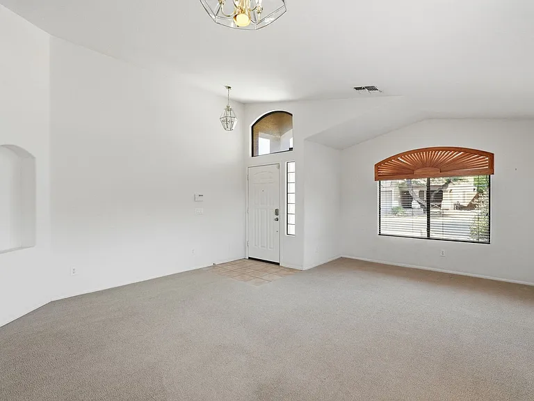 2403 W White Feather Ln — Photo 3