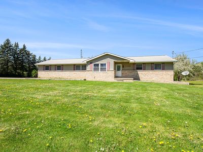 1148 W Cook Rd, Grand Blanc, MI, 48439