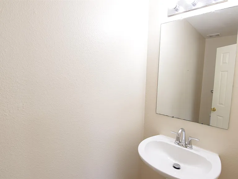 16938 Watering Oaks Ln — Photo 18