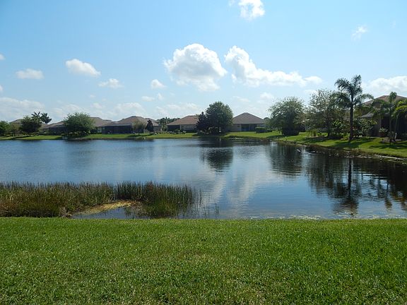 3rd image of 5304 Layton Dr