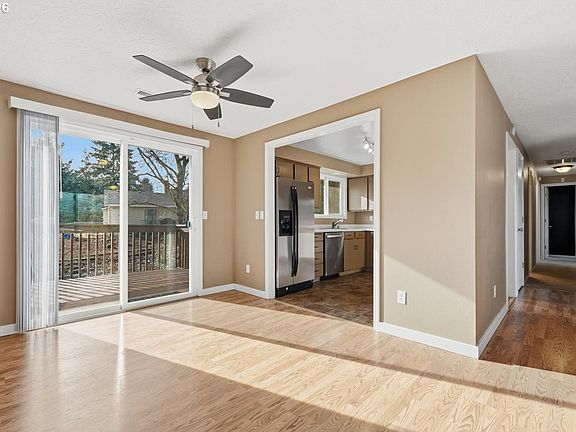 5th image of 7403 NE 70th Ct