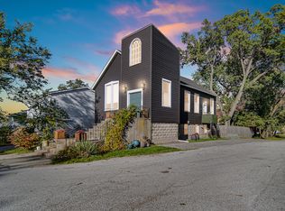 2497 Pike St, Lake Station, IN 46405