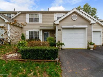 133 Hemlock Way, Freehold, NJ, 07728