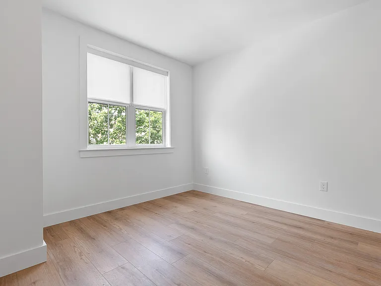 113 Ives Street — Photo 136