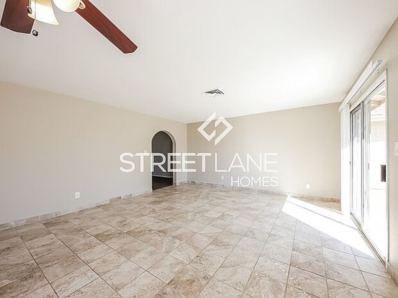 5th image of 11607 N 65th Ave