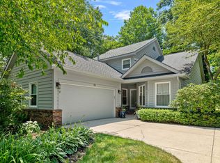 13 Saint Andrews Dr, Michigan City, IN 46360
