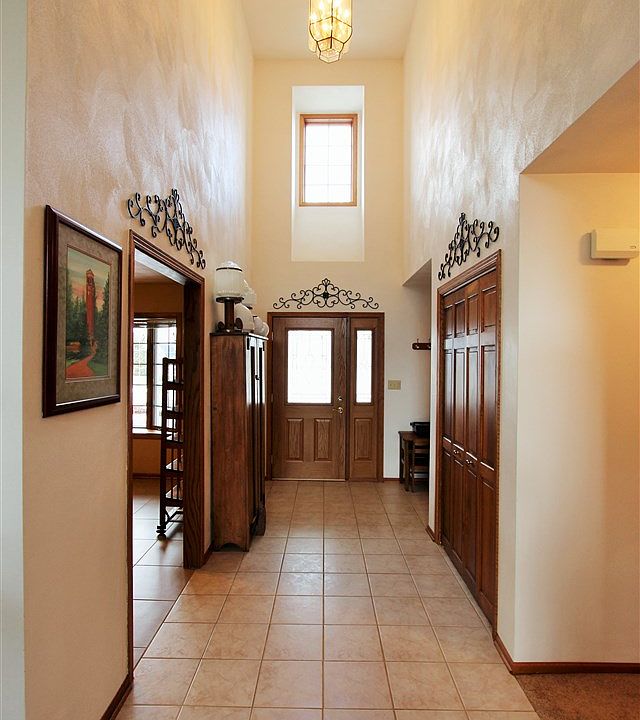 1st image of 3712 Wynnewood Dr