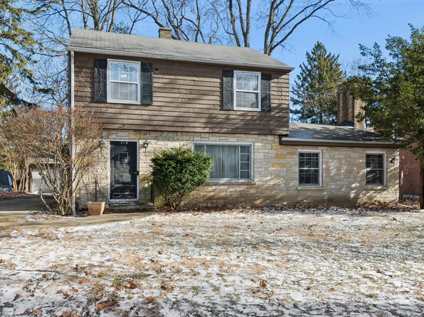 210 S Gladstone Ave, Aurora, IL 60506