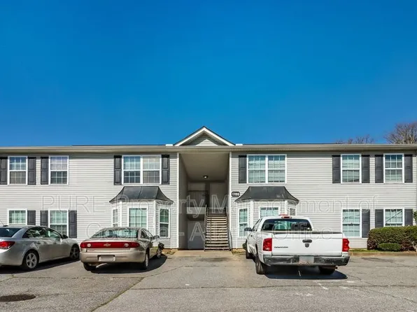 1702 Stonehaven Cir, Cartersville, GA 30121