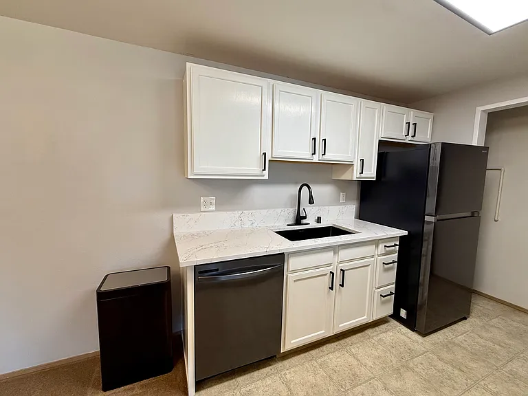 11915 Roseberg Ave S #309 — Photo 9
