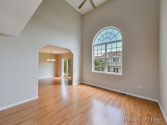 4th image of 506 Glen Dr #B