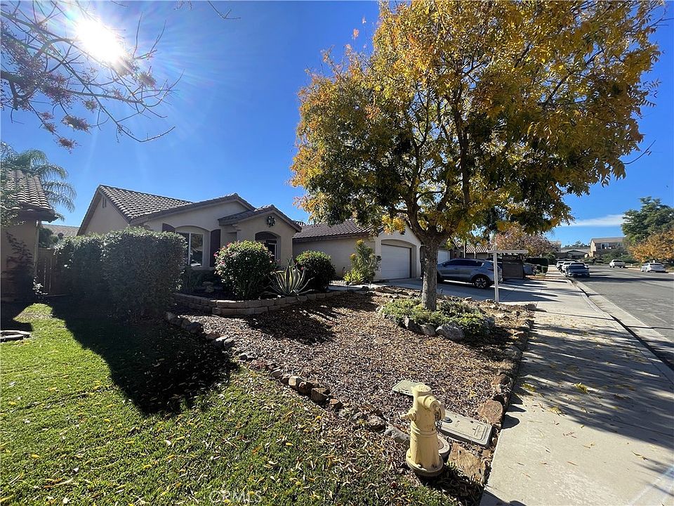 1st image of 25065 Clover Creek Dr