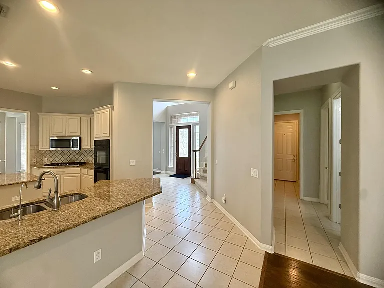 Canyon Vista Way — Photo 4