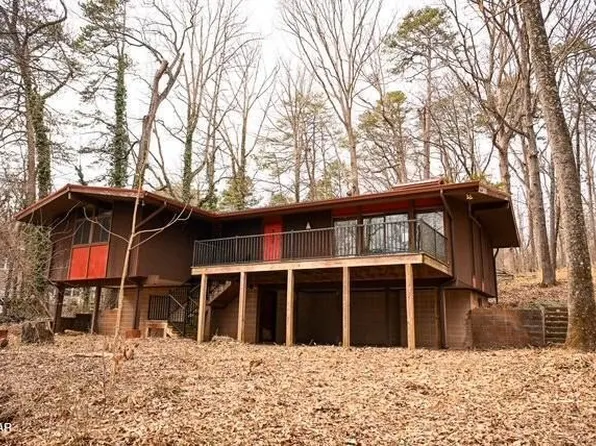 613 Chilhowee School Rd, Seymour, TN 37865