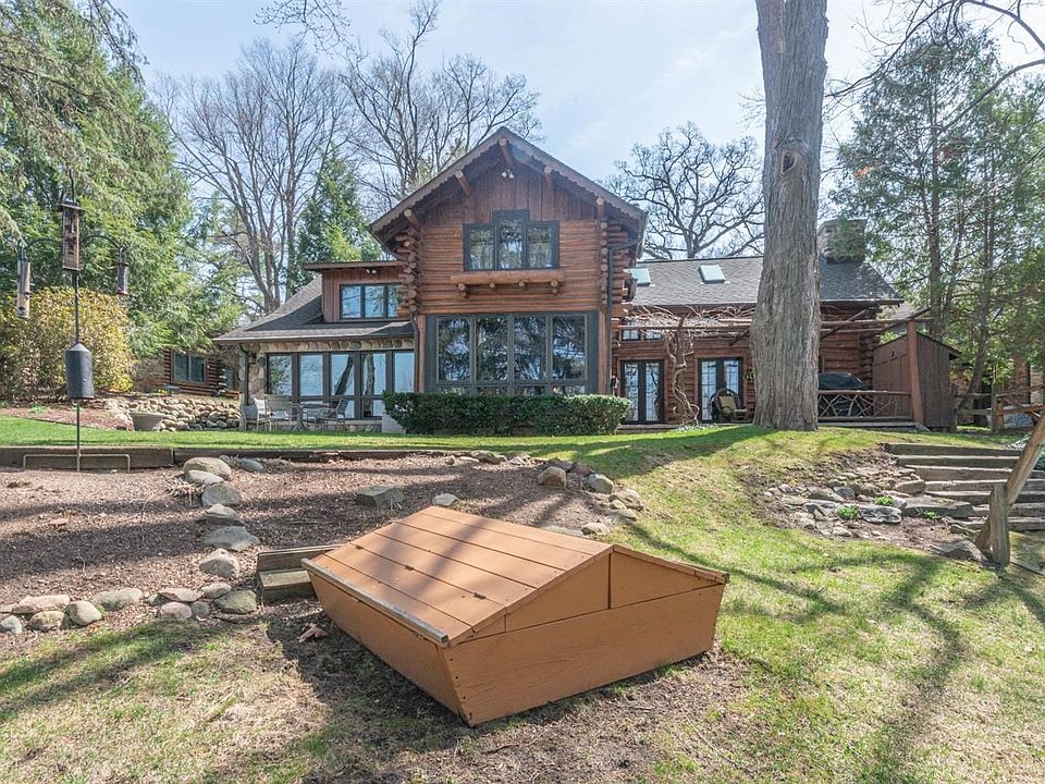 1st image of 13876 Bramble Brae Dr
