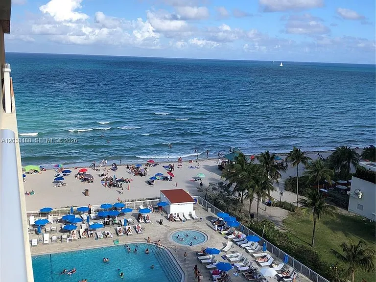 19201 Collins Ave #806 — Photo 20