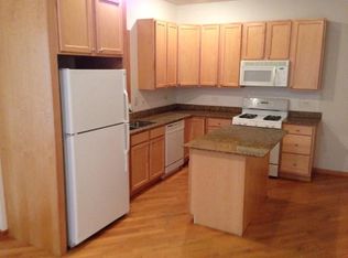 1324 W Belmont Ave #1, Chicago, IL 60657