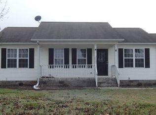 44 Strawberry Dr, Winchester, TN 37398