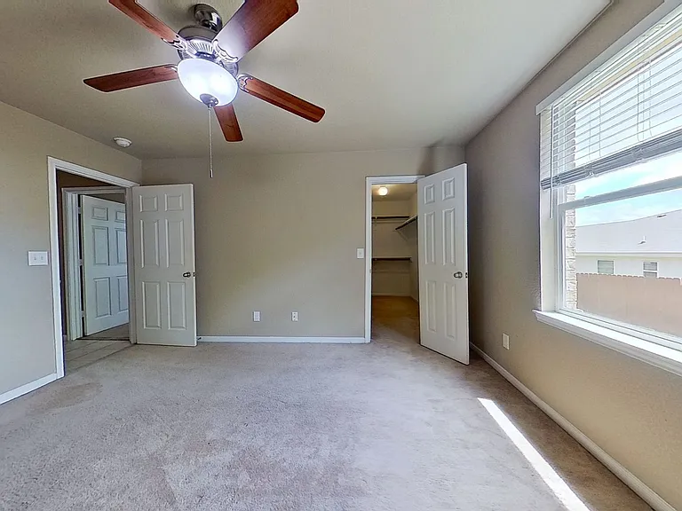 1707 Aztec Trce #A — Photo 10