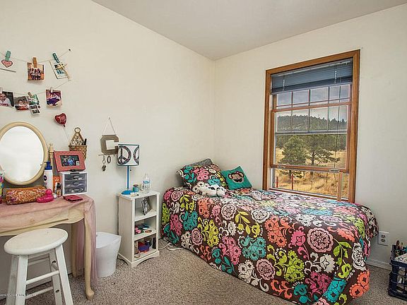 Now w laminate flooring