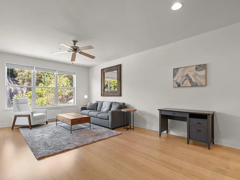 2030 N Pacific Ave #338 — Photo 6