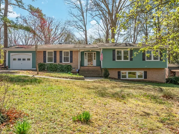 500 Peachwood Pl, Raleigh, NC 27609