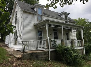 507 S 3rd St, Ozark, MO 65721