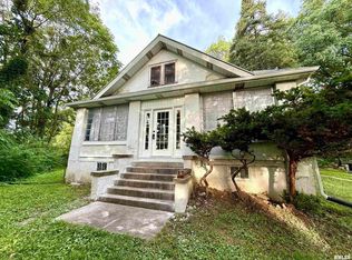 3123 Commodore St, Davenport, IA 52802