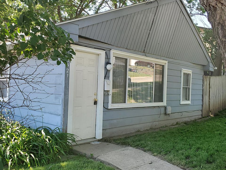 1st image of 2421 S Magnolia St