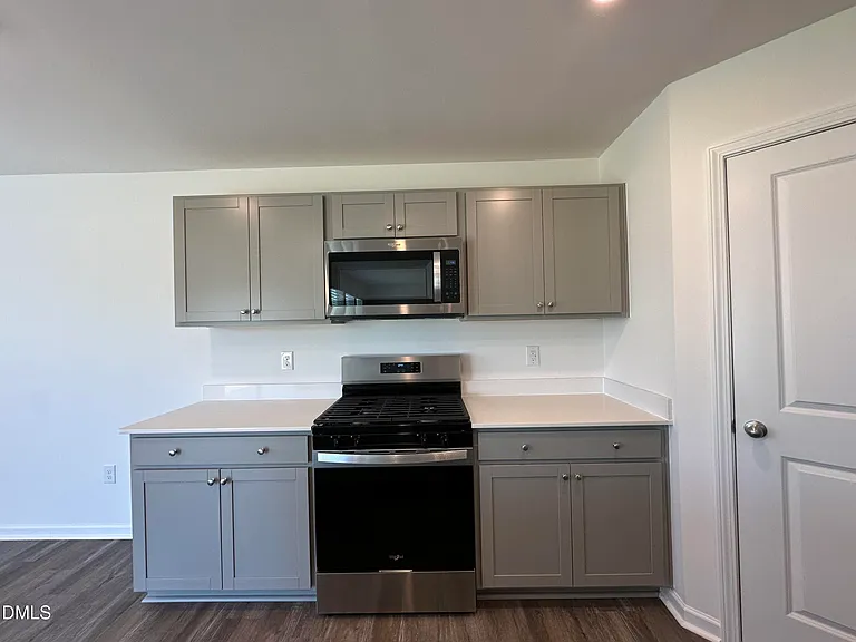 250 Bay Laurel Dr — Photo 11