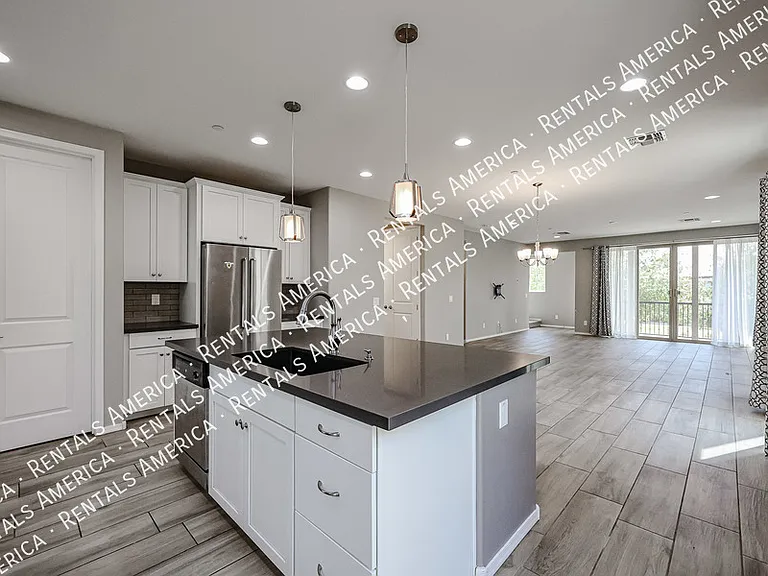 2751 S Balsam Dr — Photo 28