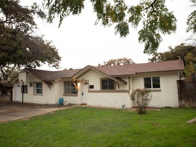 275 Belle St, Bedford, TX, 76022