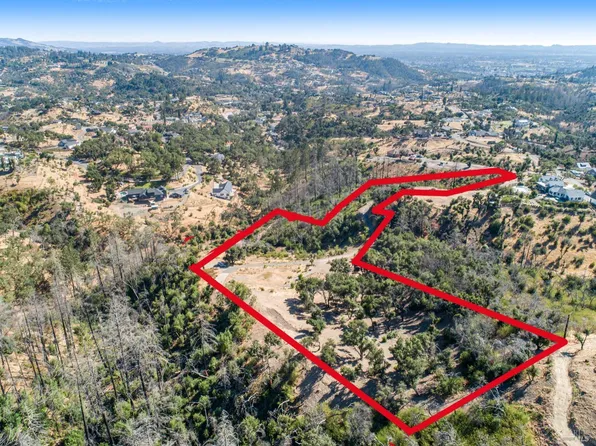 1600 Redwood Hill Road, Santa Rosa, CA 95404