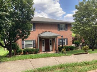 1331 Greenwood Clfs APT 1, Charlotte, NC 28204
