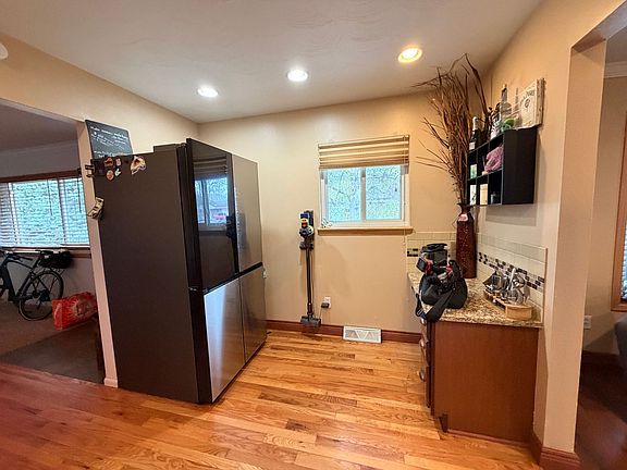 2nd image of 9080 Cypress Dr