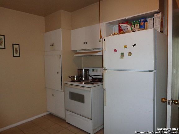 5th image of 4215 Skelton Dr
