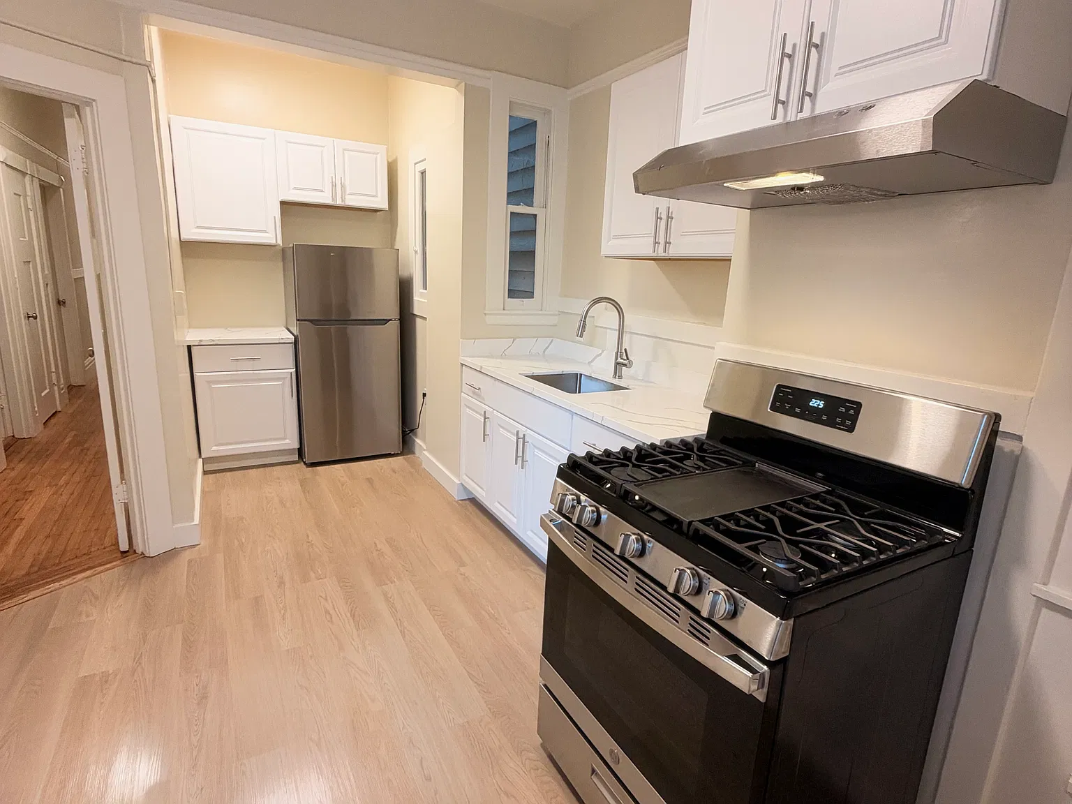 2 bed, $4,995 — Photo 2