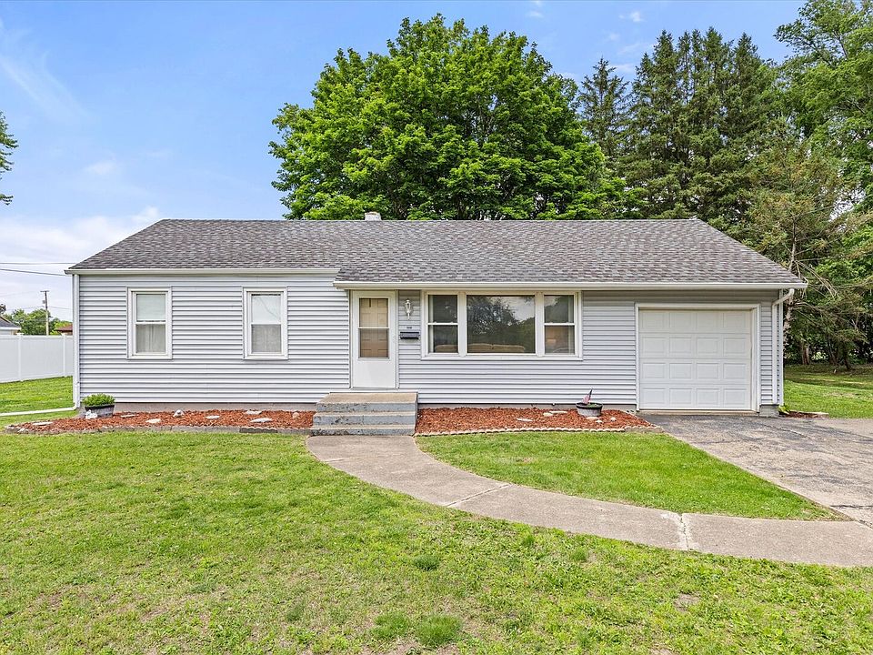 1st image of 902 Laura Ave