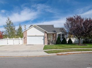 8557 S 3220 W, West Jordan, UT 84088