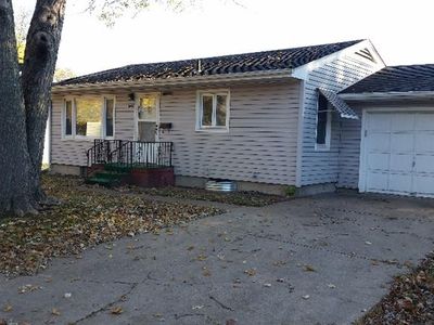 1604 S 6th St, Burlington, IA, 52601