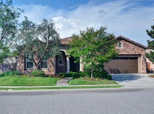 1178 E Via Verde Dr, Fresno, CA 93730
