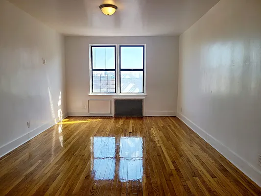 Rented by G Y B Realty Inc | media 12