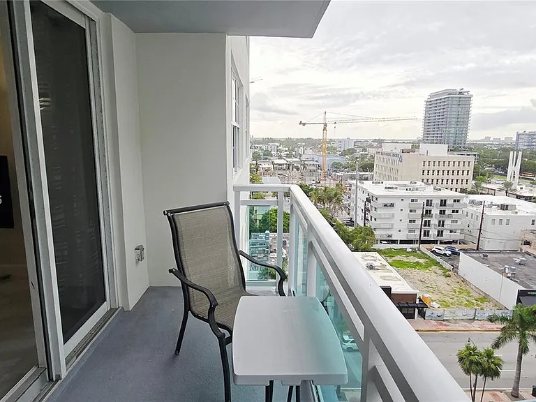6917 Collins Ave #1212 — Photo 17