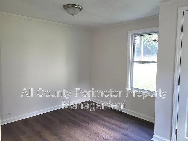 3716 Piedmont Dr — Photo 7