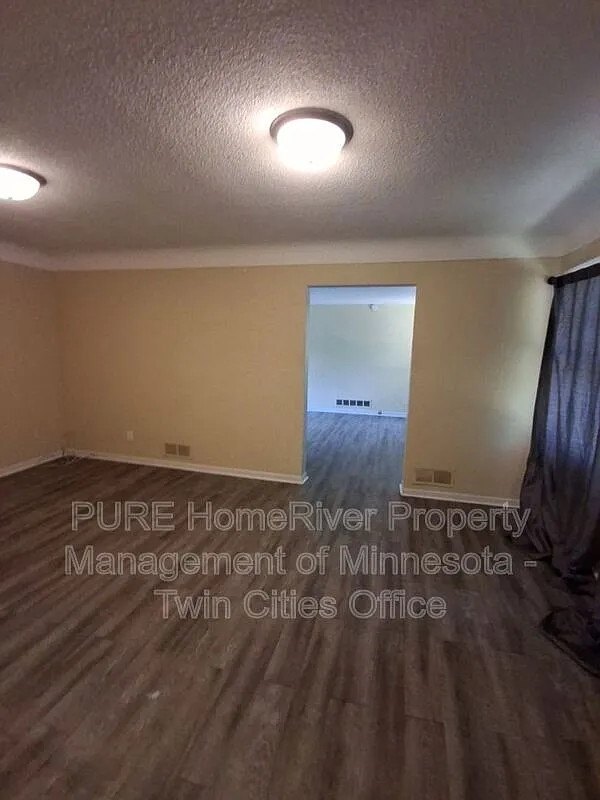 2 bed, 2.0 bath, 1537 sqft, $2,450 — Photo 3