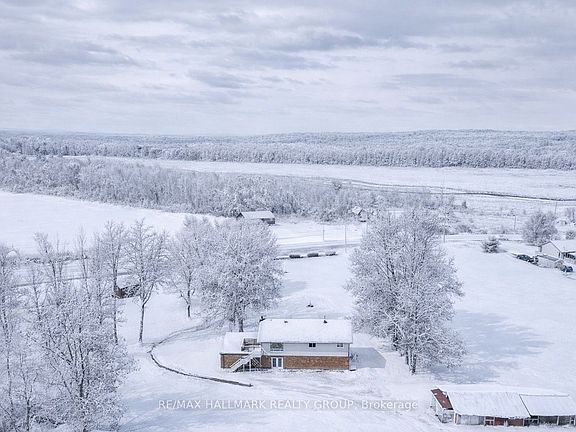 2nd image of 307 County Road 5 Rd