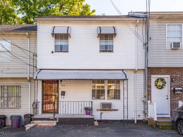 194 Pearl St, Paterson City, NJ 07501