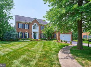 19083 Parallel Bluffs Ct, Leesburg, VA 20176