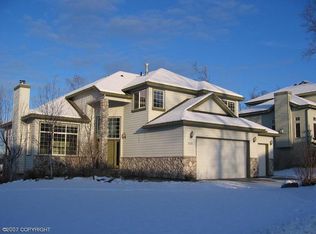 4813 Potter Crest Cir, Anchorage, AK 99519