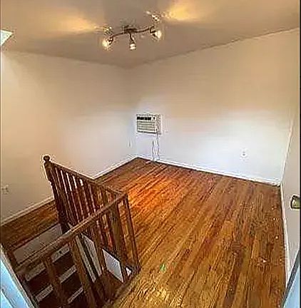 5th image of 519 E 12th St APT 4A